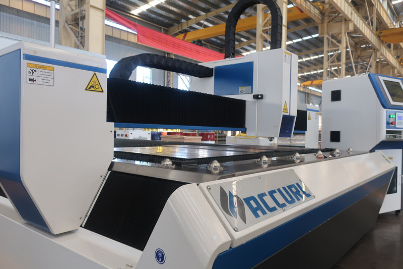 ACCURL Fabricants 1000W Machine de découpe laser à commande numérique par fibre avec IPG 1KW